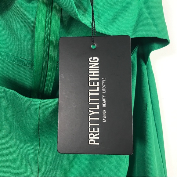 PrettyLittleThing Plunge Cross Back Cut Out Jumpsuit, Women's Size 0 - Green - Picture 4 of 13